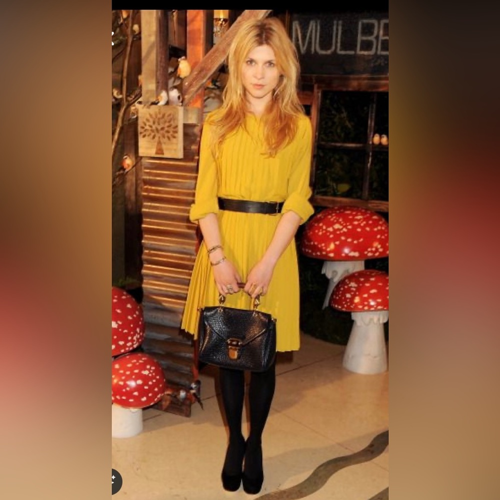 H&M Size 8/10, Ochre-colored Dress
